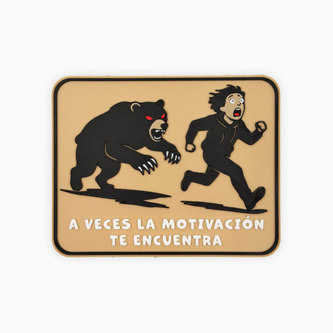 Parche con velcro A VECES LA MOTIVACIÓN TE ENCUENTRA